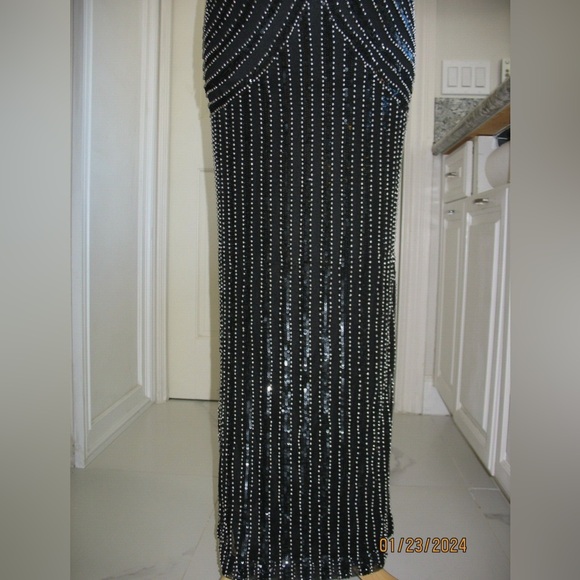 Parker Black Fully Beaded Art Deco Evening Gown Mesh Illusion Maxi Dress Size 4 - Picture 6 of 14